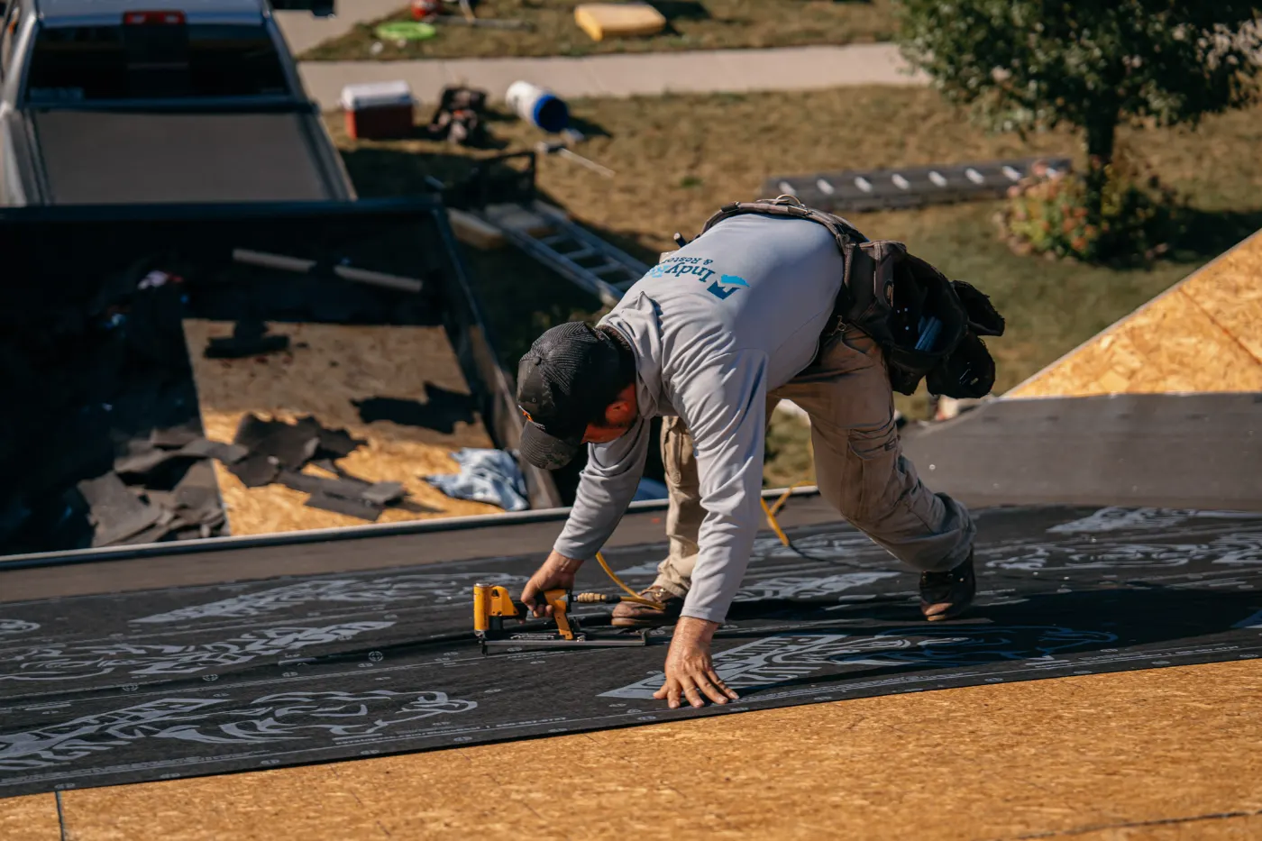 Roofing by Homecroft Roofing near Speedway, IN